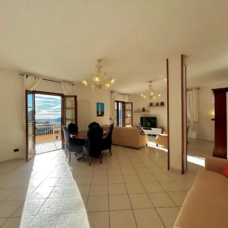Maria - Relax & Comfort With Solarium