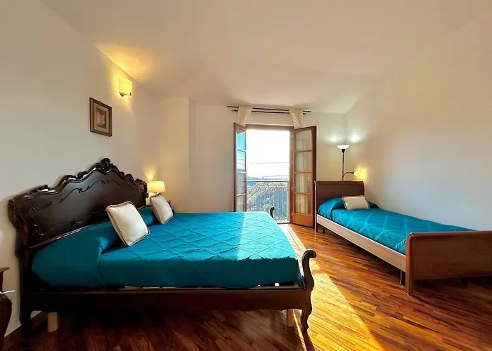Maria - Relax & Comfort With Solarium Paggi